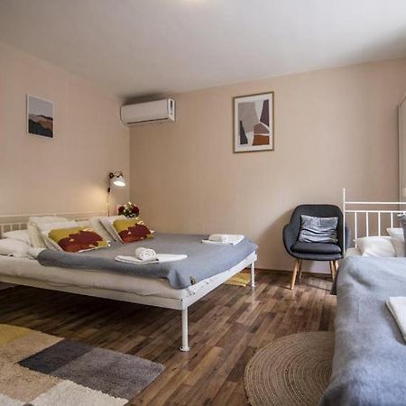 Vagi Apartment Sárvár Extérieur photo
