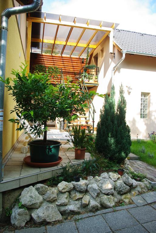 Vagi Apartment Sárvár Extérieur photo