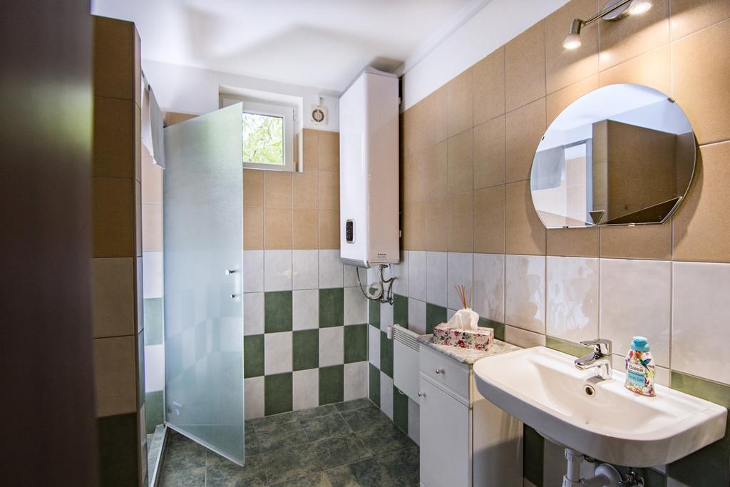 Vagi Apartment Sárvár Extérieur photo